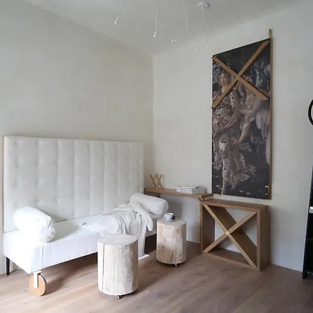 Strelnieku Avenue Apartment
